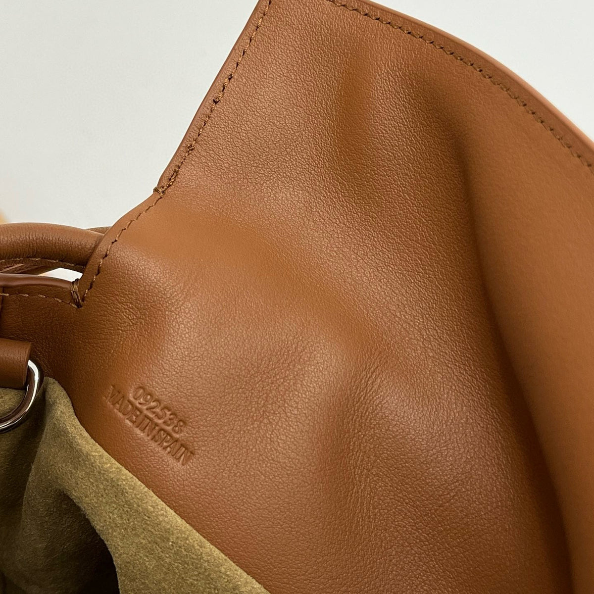 LOEW FLAMENCO MEDIUM POUCH