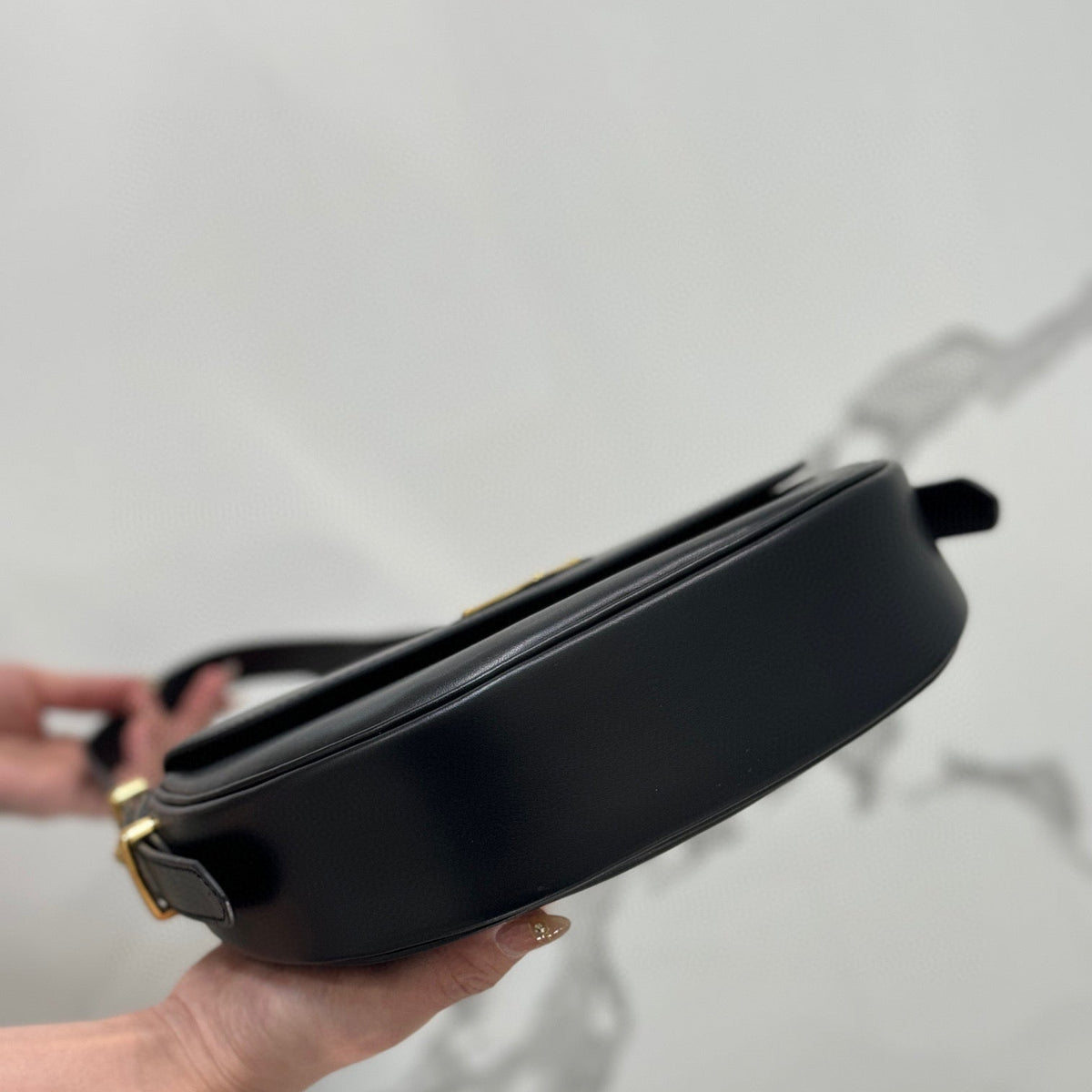 PD ARQUE SHOULDER BAG