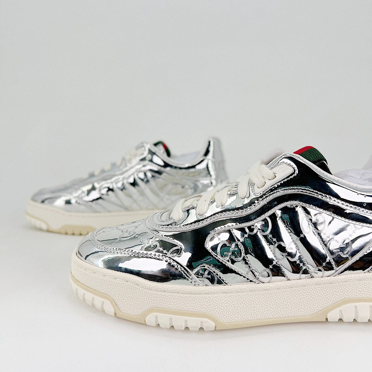 GG WOMEN'S RE WEB SNEAKER SILVER 825961 FAD56 8144