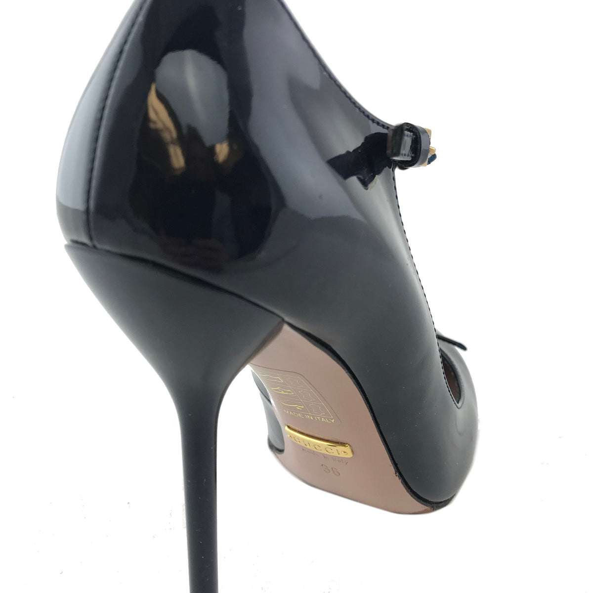Gucci Beverly T-Strap Patent Pumps Size 6