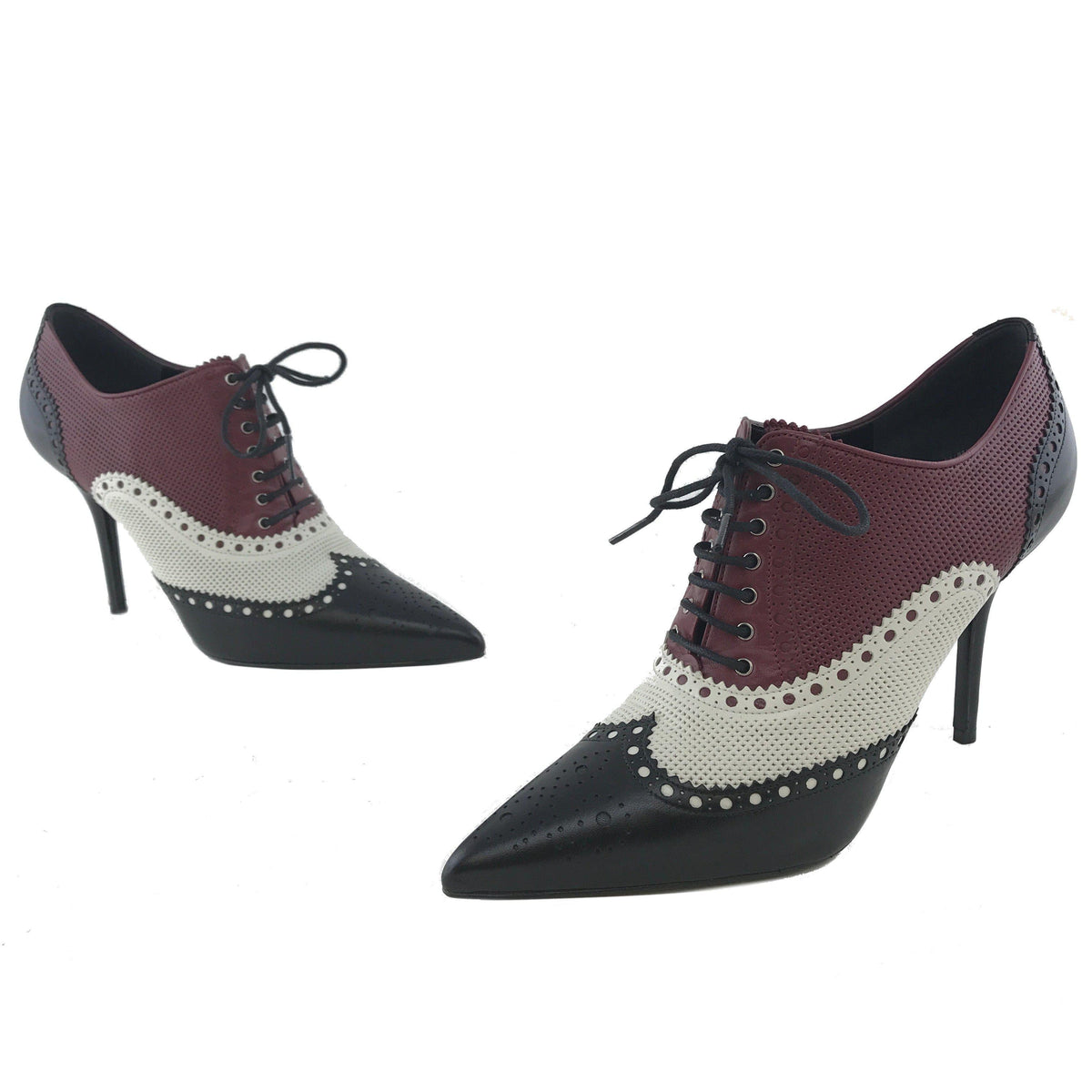 Gucci Brogue Gia Pointy Toe Ankle Bootie Size 8.5