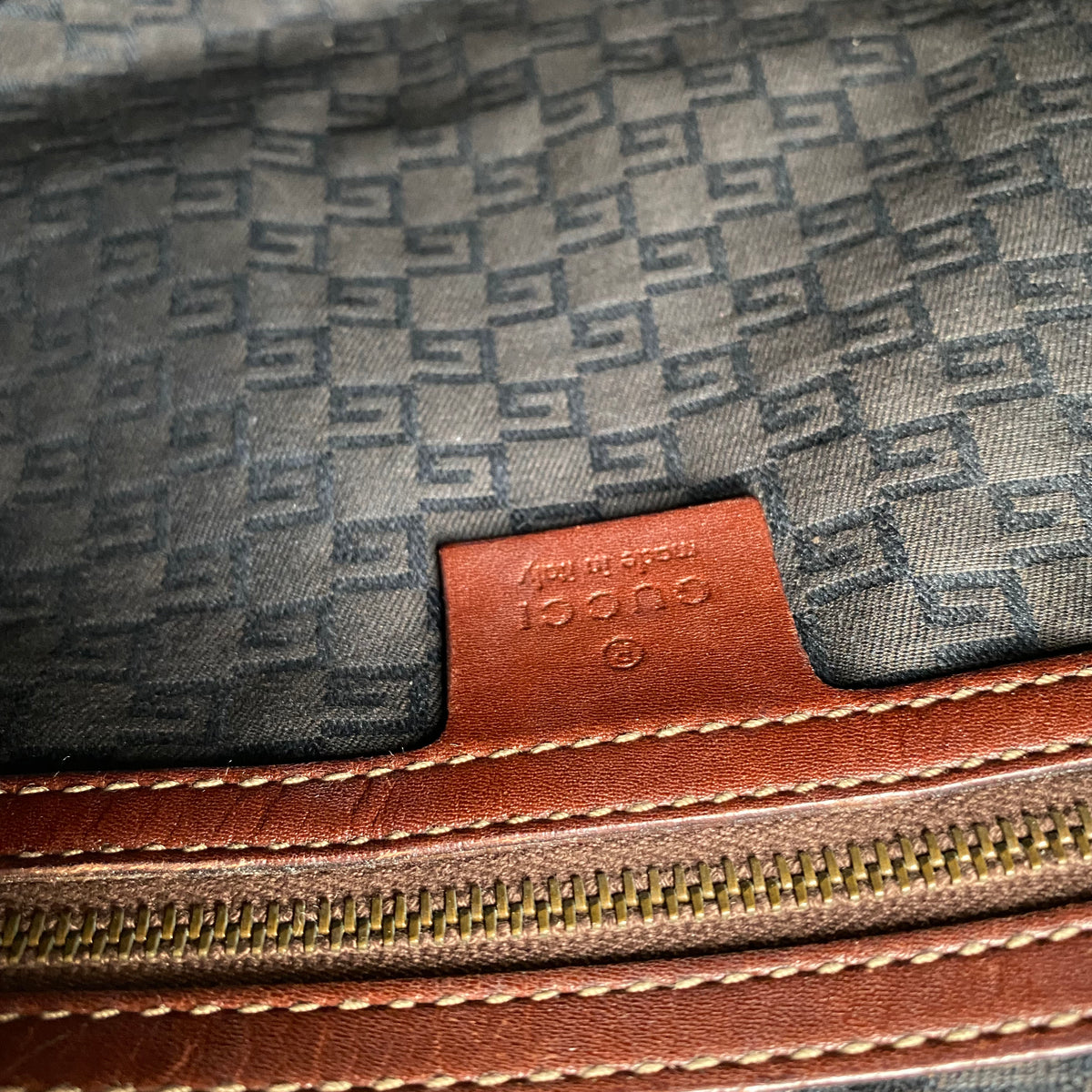 Gucci Burgundy Vintage Hobo Bag