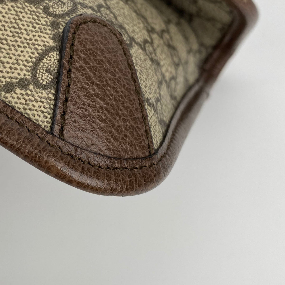 Gucci Neo Vintage GG Supreme Belt Bag