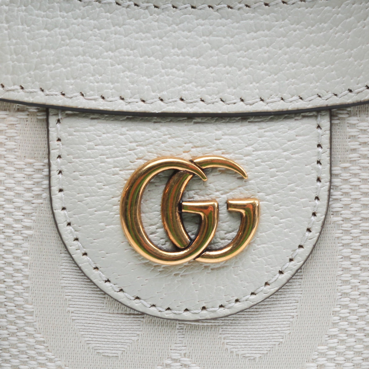 GUCCI GG Jumbo Small Diana Tote - Off White