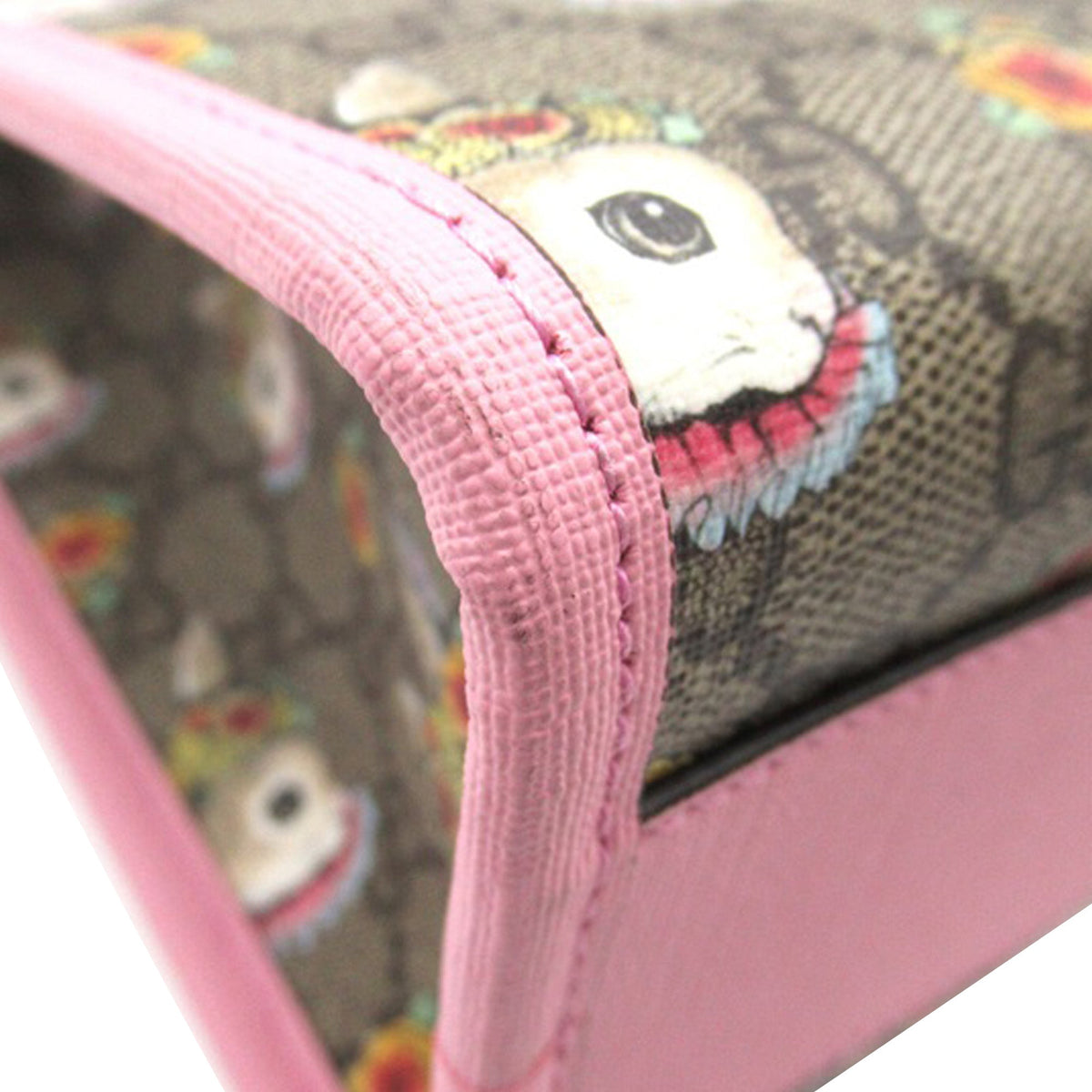 GUCCI Yuko Higuchi GG Supreme Floral Rabbit Satchel
