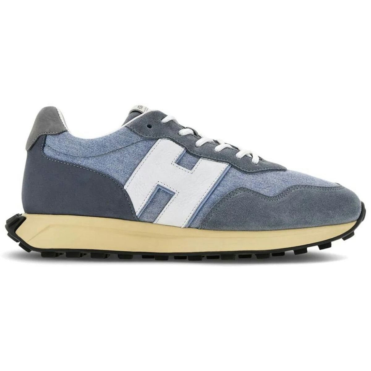 H601 Sneakers