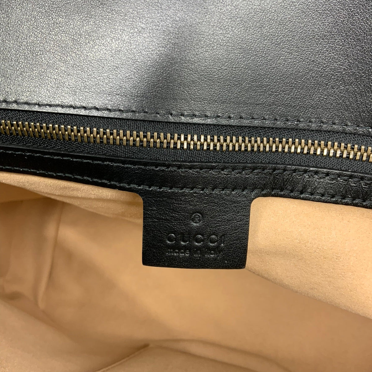 Gucci GG Marmont Large Matelassé Shoulder Bag NEW