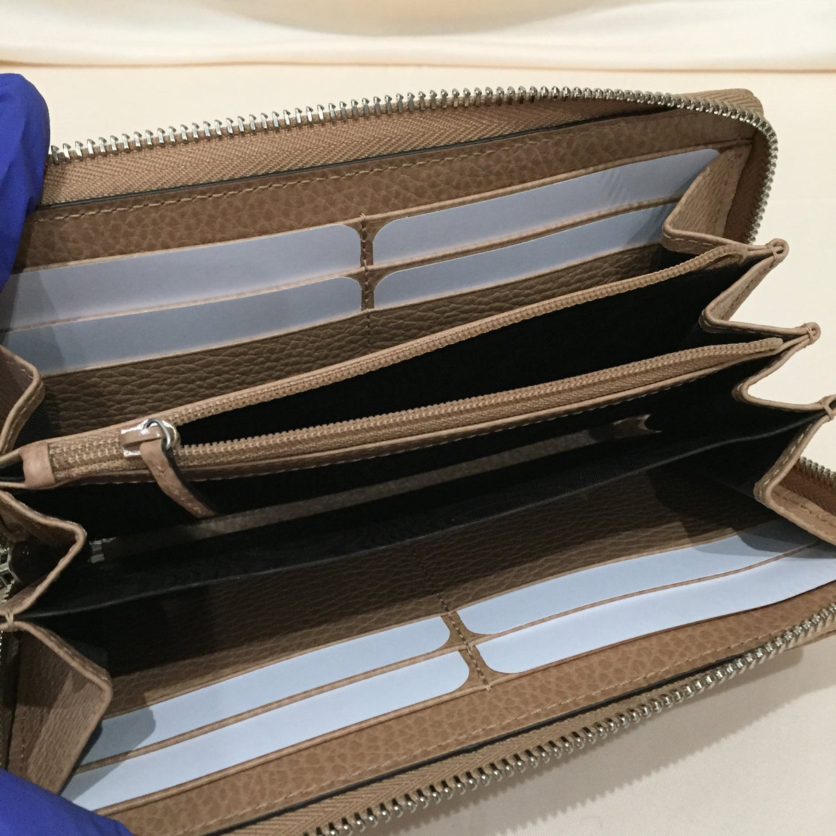 Gucci GG Mocha Beige Leather Zippy Long Wallet Sku# 71977