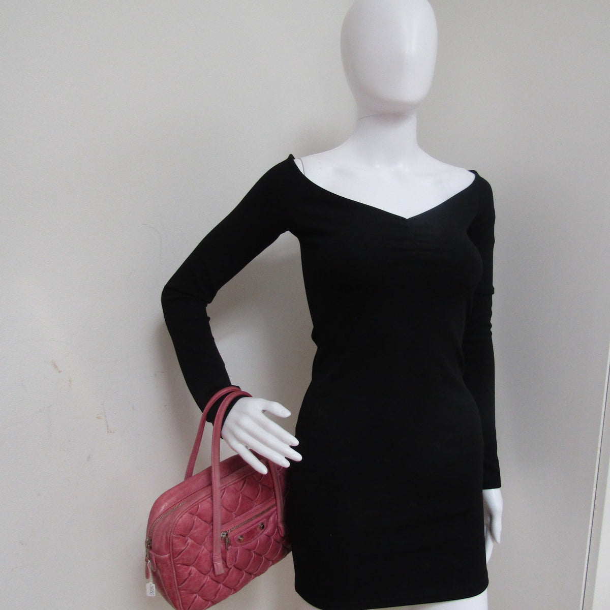 balenciaga Shoulder Bag in Pink Leather