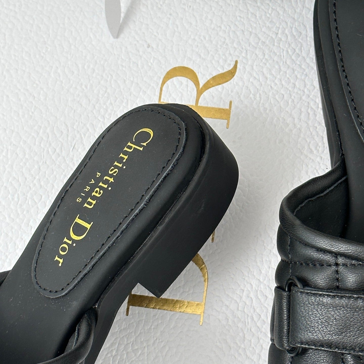 SE1172 Dio(r)evolution Slide / Size5-9