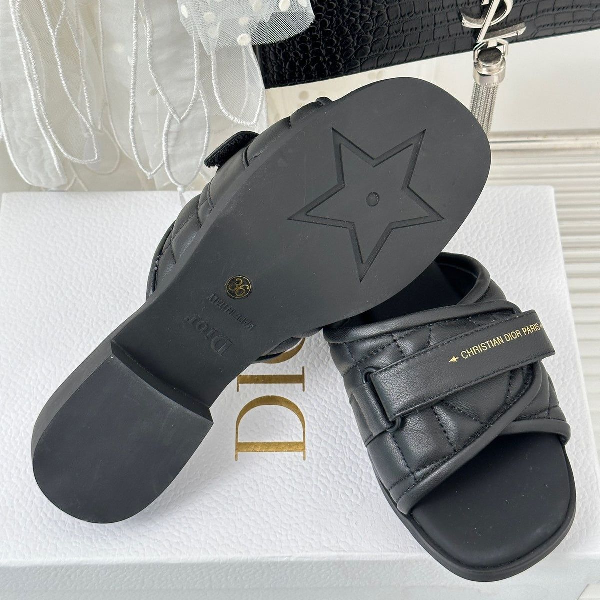 SE1172 Dio(r)evolution Slide / Size5-9