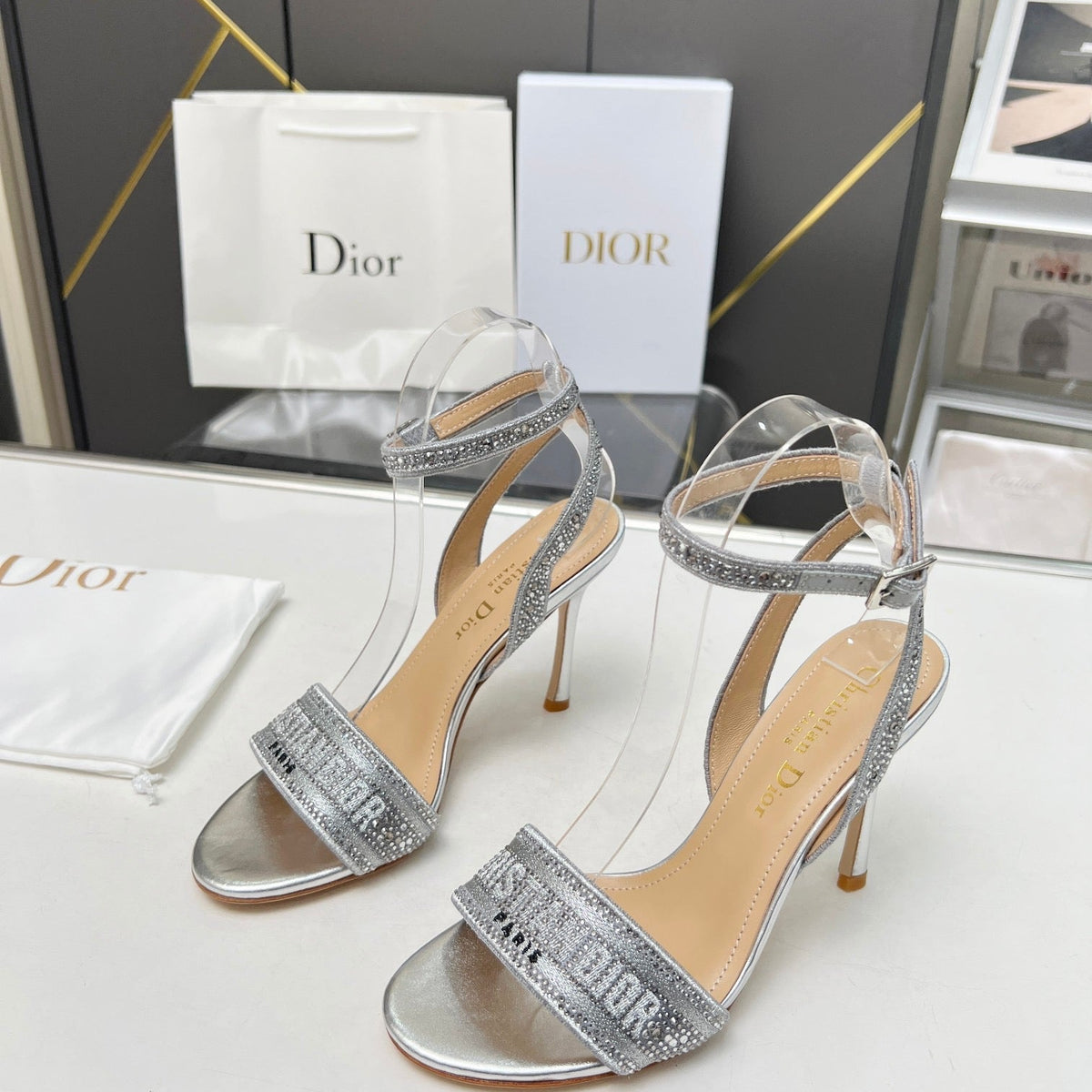SE1106 DR Dway Heeled Sandal /  Size5-10