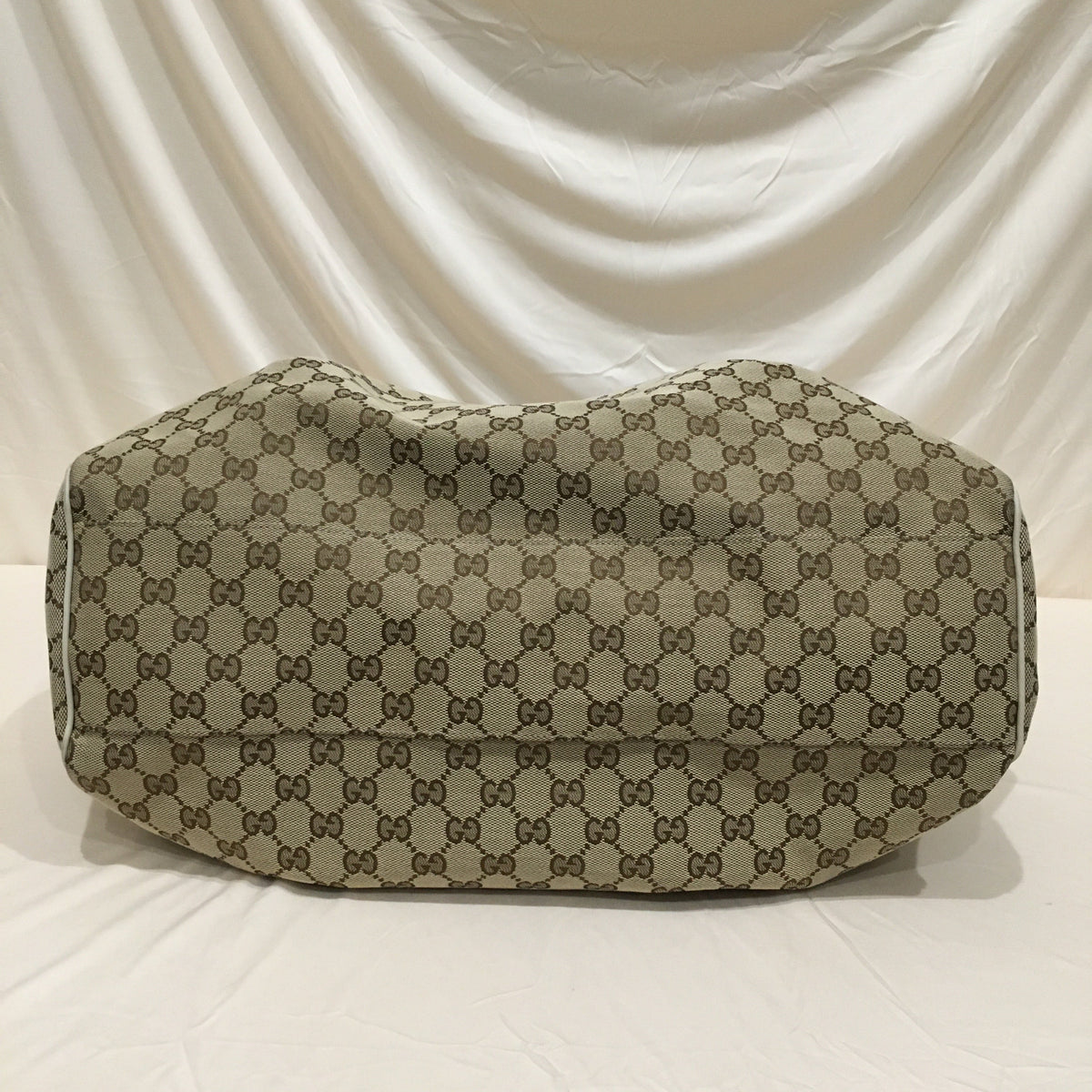Gucci Beige GG Cavas Large Sukey Tote Sku# 71200