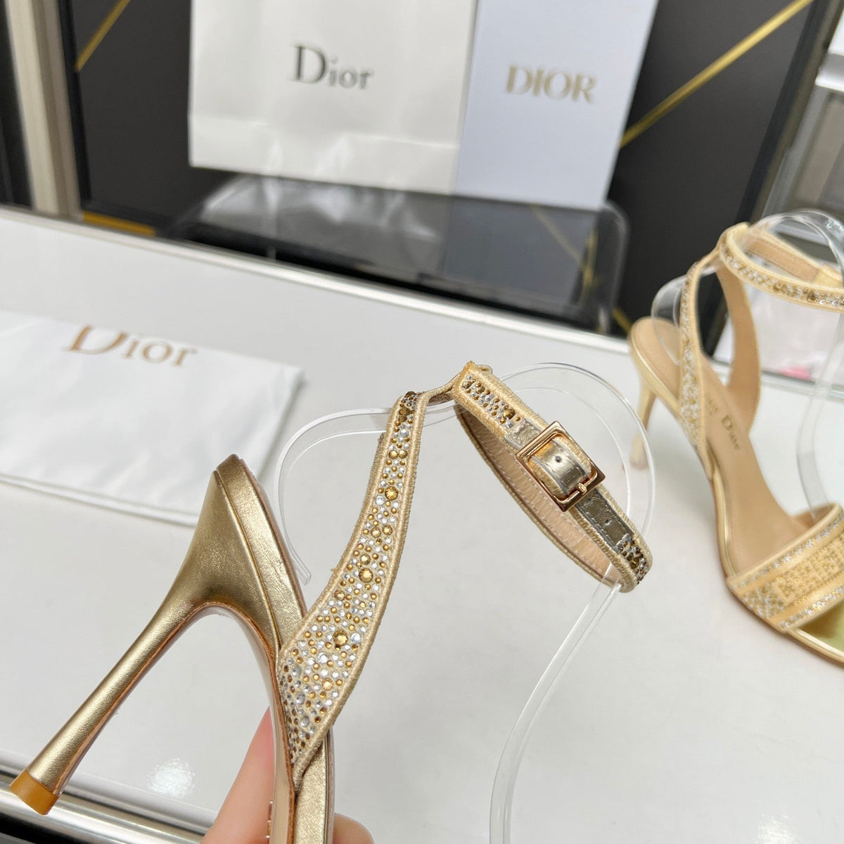 SE1107 DR Dway Heeled Sandal /  Size5-10