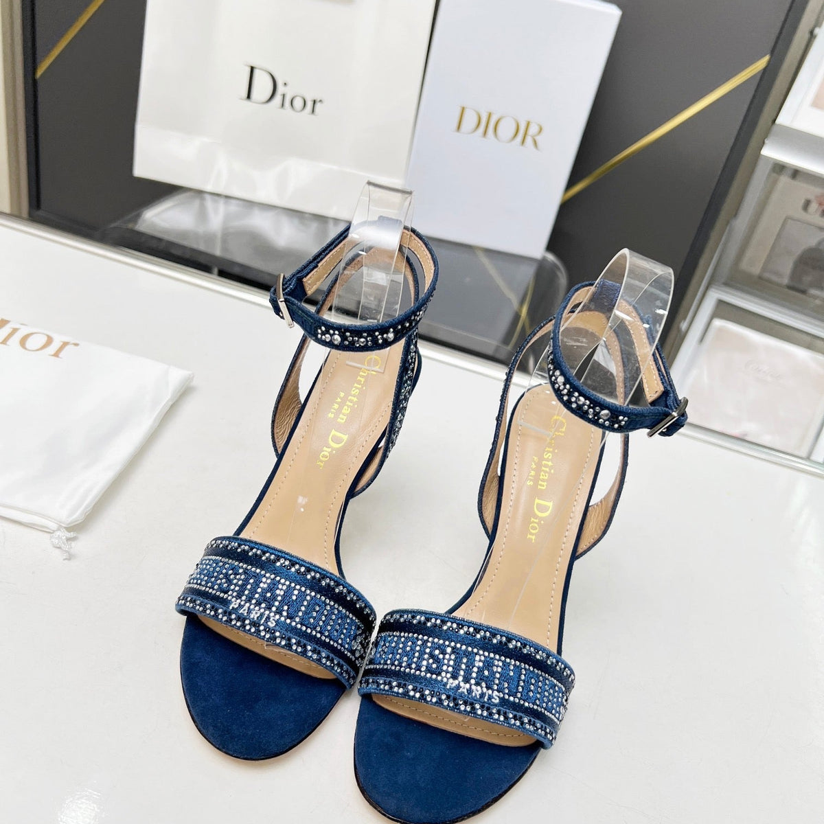 SE1108 DR Dway Heeled Sandal /  Size5-10