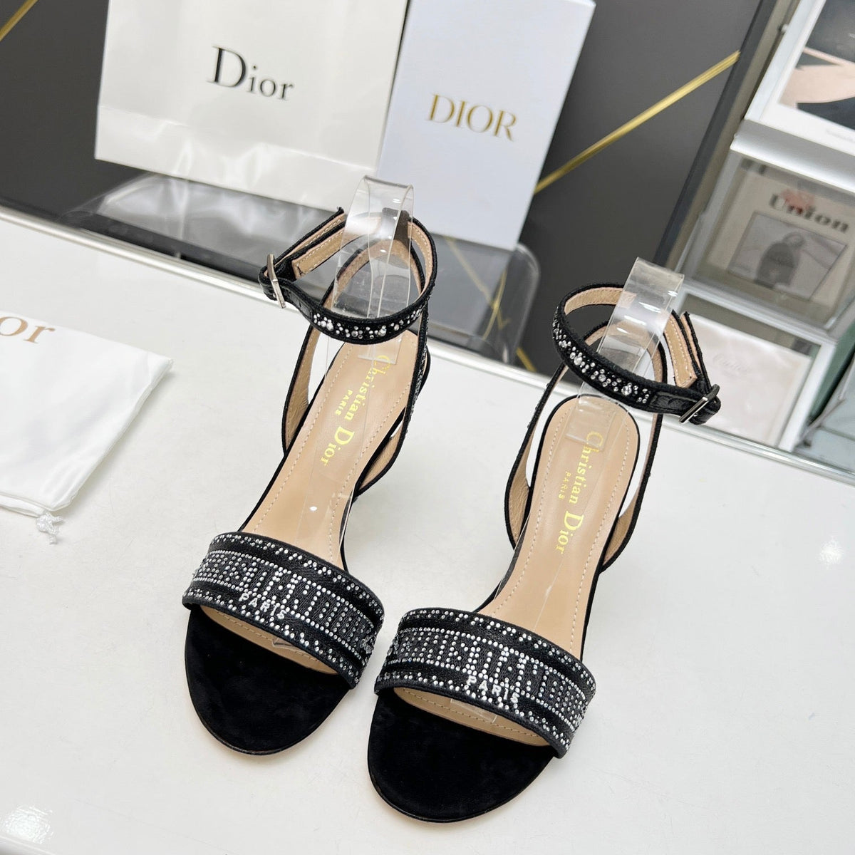 SE1109 DR Dway Heeled Sandal /  Size5-10