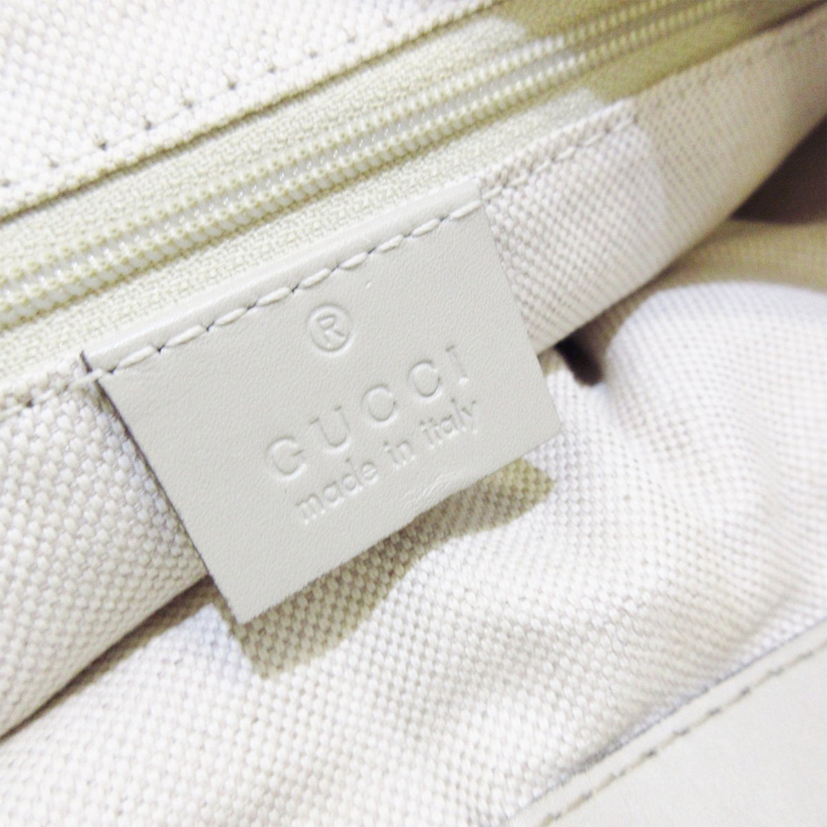 GUCCI GG Canvas Sukey Shoulder Bag