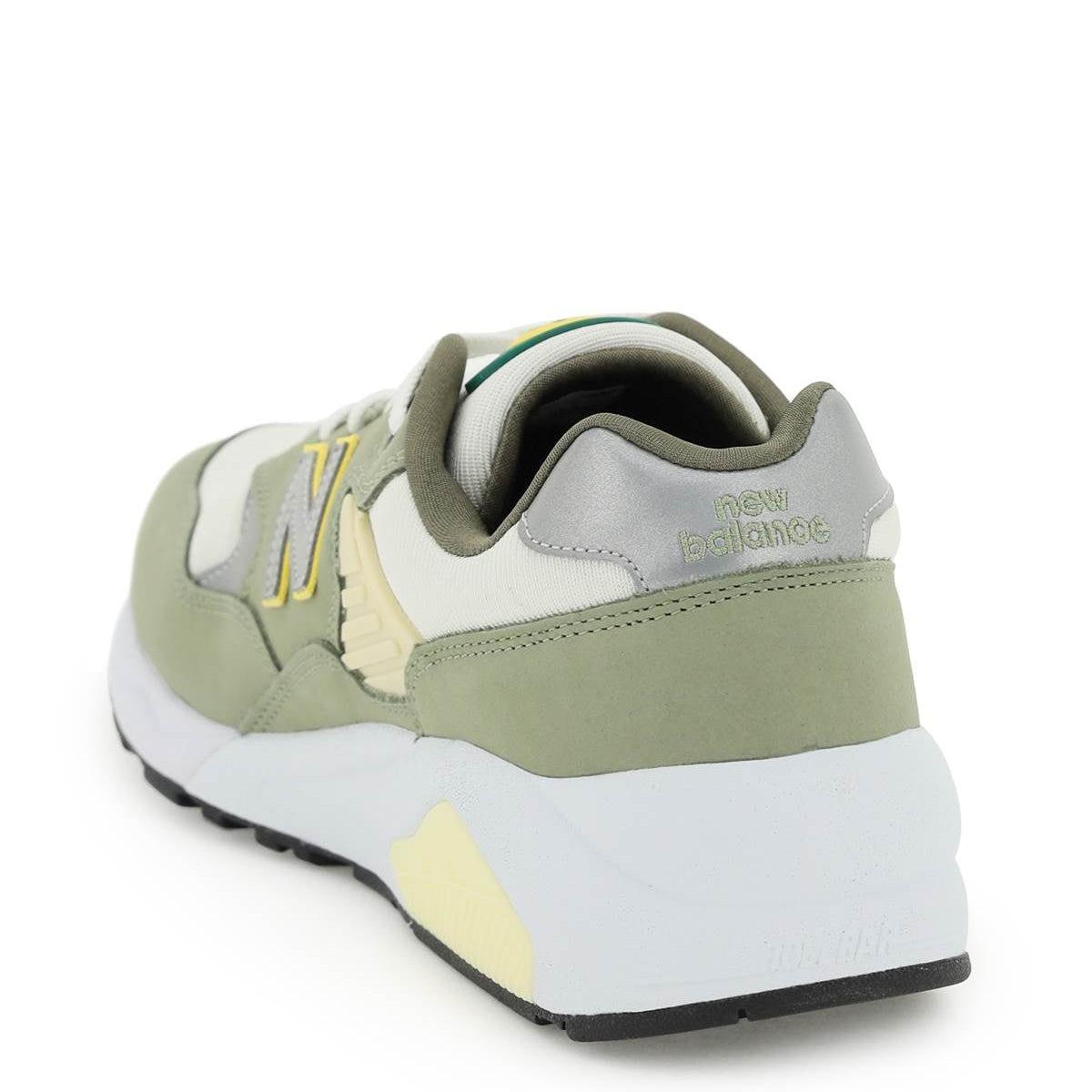 MT580 SNEAKERS