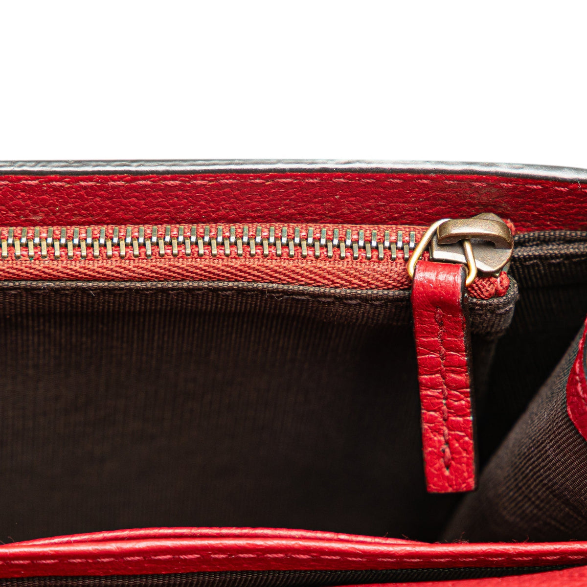 GUCCI GG Supreme Queen Margaret Wallet on Chain Crossbody Bag