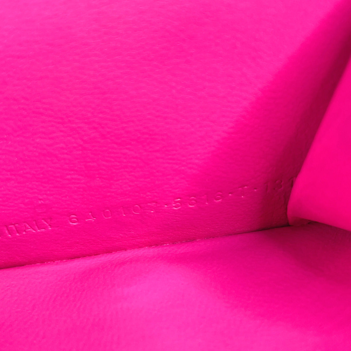 balenciaga Neo Classic Mini Wallet Leather Pink
