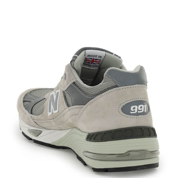 991 SNEAKERS