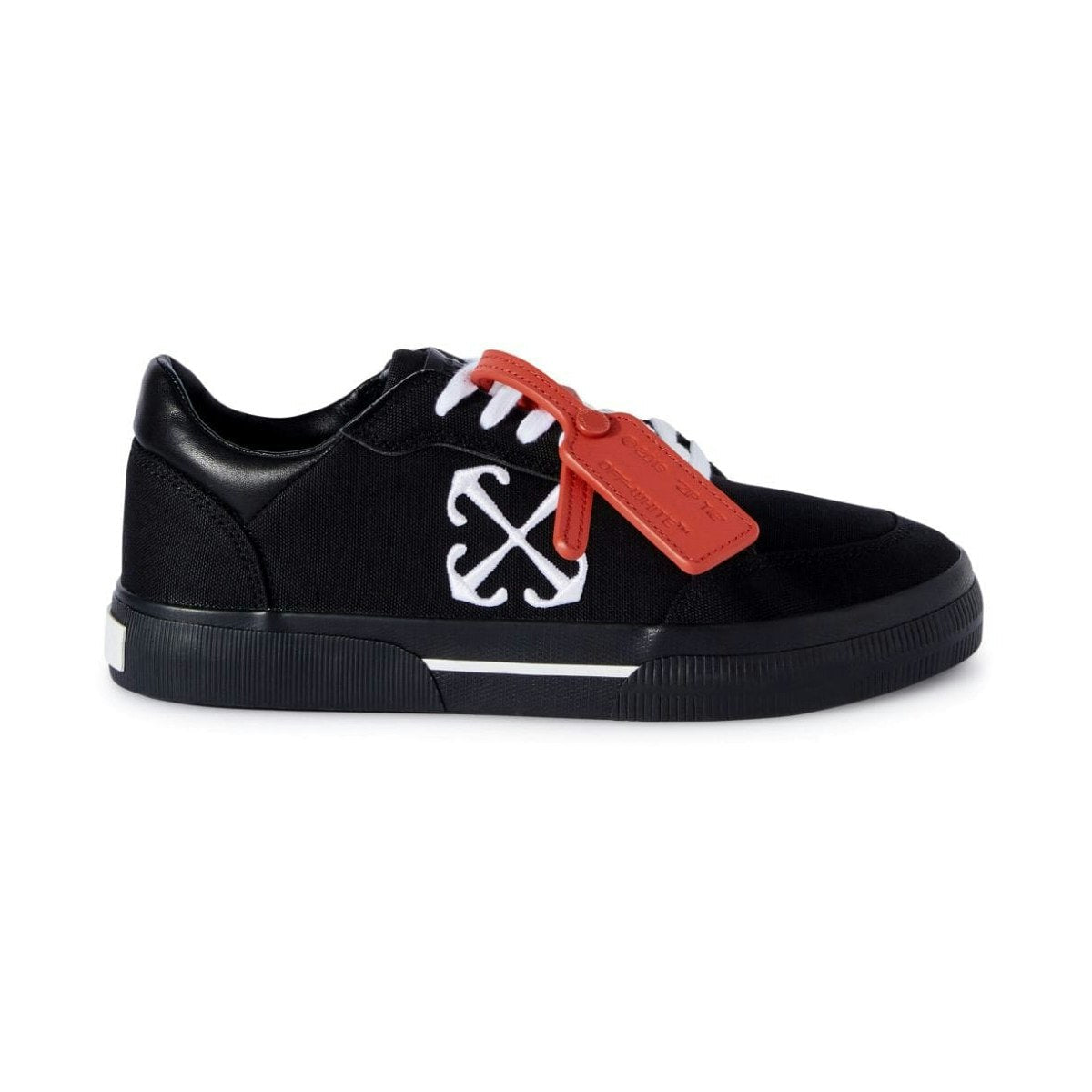 LOW VULCANIZEC SNEAKER