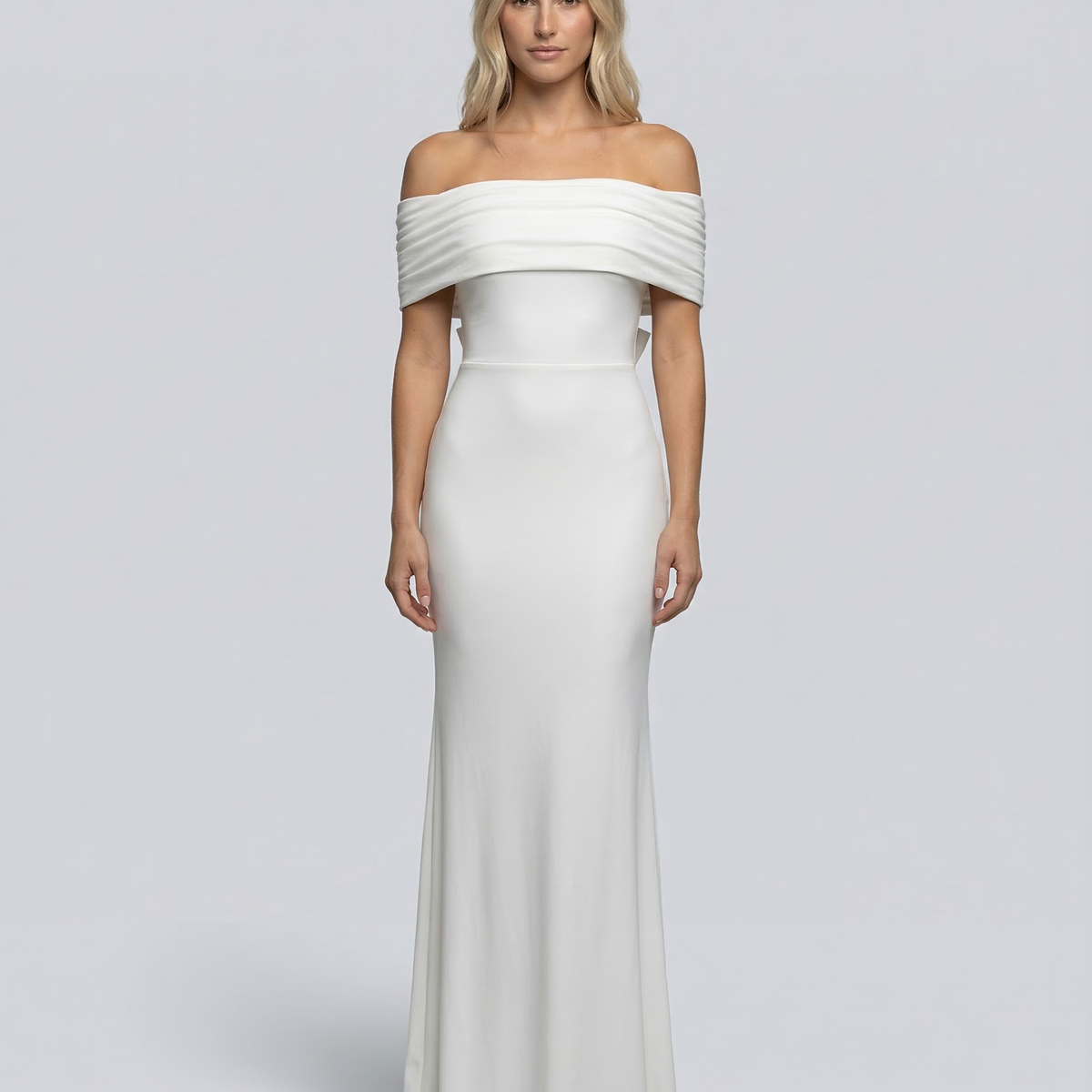 Sophia | Maxi Dress with Off-Shoulder Neckline