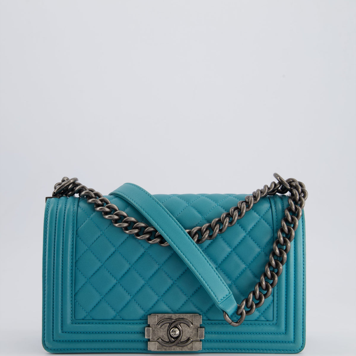 *FIRE PRICE* Chanel Teal Medium Boy Bag in Lambskin Leather with Ruthenium Hardware
