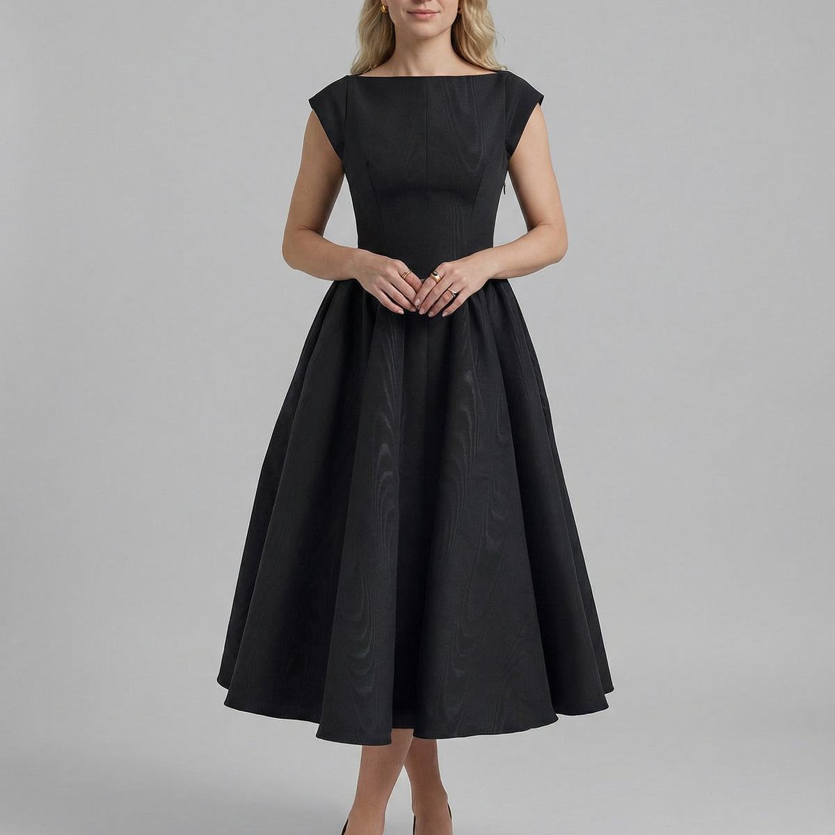 Hazel | Open-Back Midi Dress