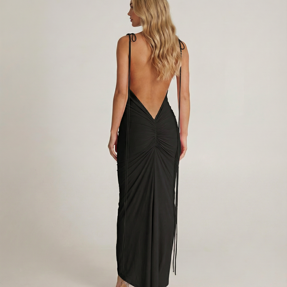 Alexandra | Maxi Dress with Backless Ruched Silhouette