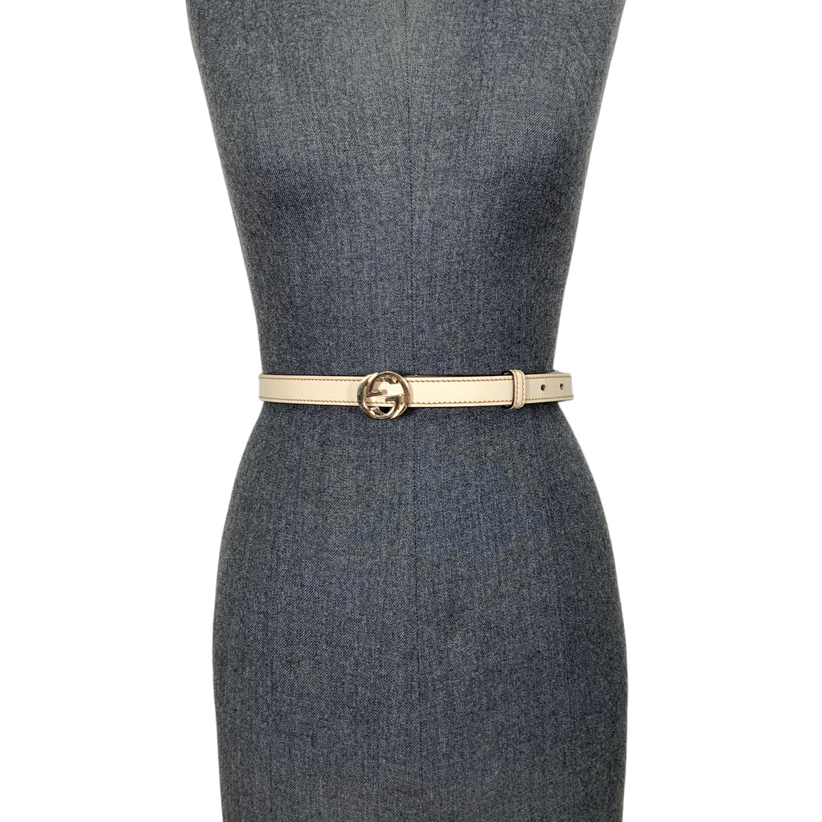Gucci GG Logo Leather Belt Size 80