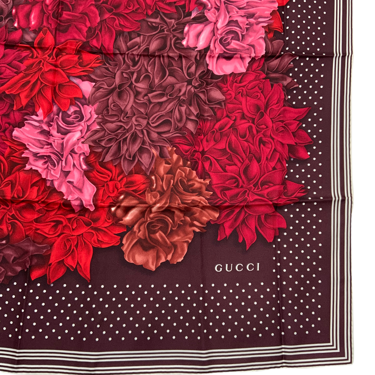 GUCCI Floral Roses Silk Scarf