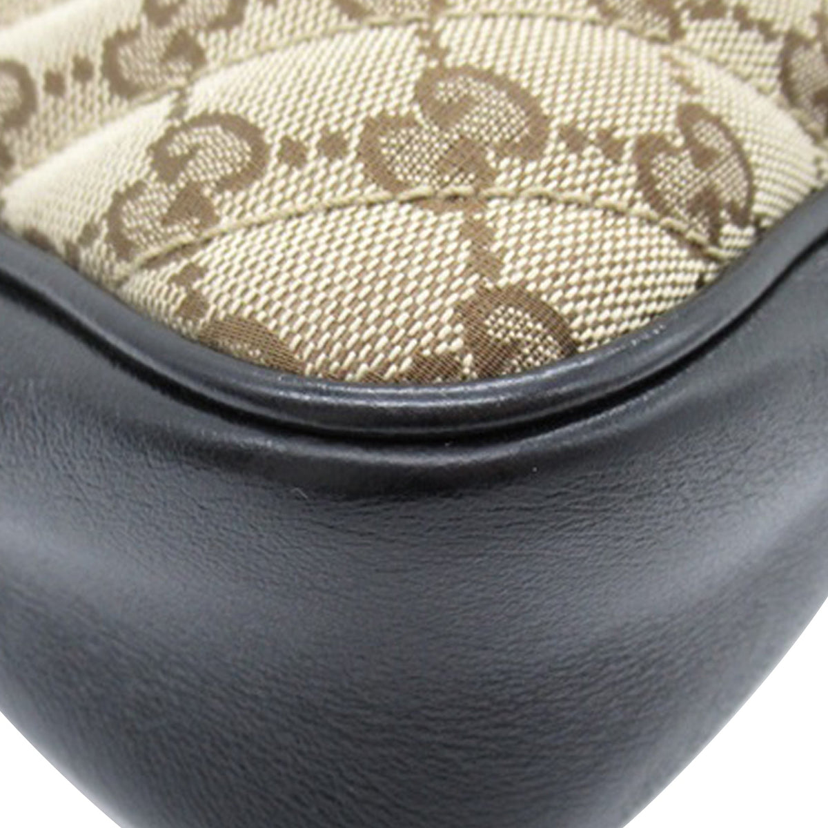 GUCCI Small GG Canvas Marmont Matelasse Camera Bag