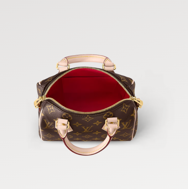 Ava’s Mode Speedy 20 Bandouliere Monogram