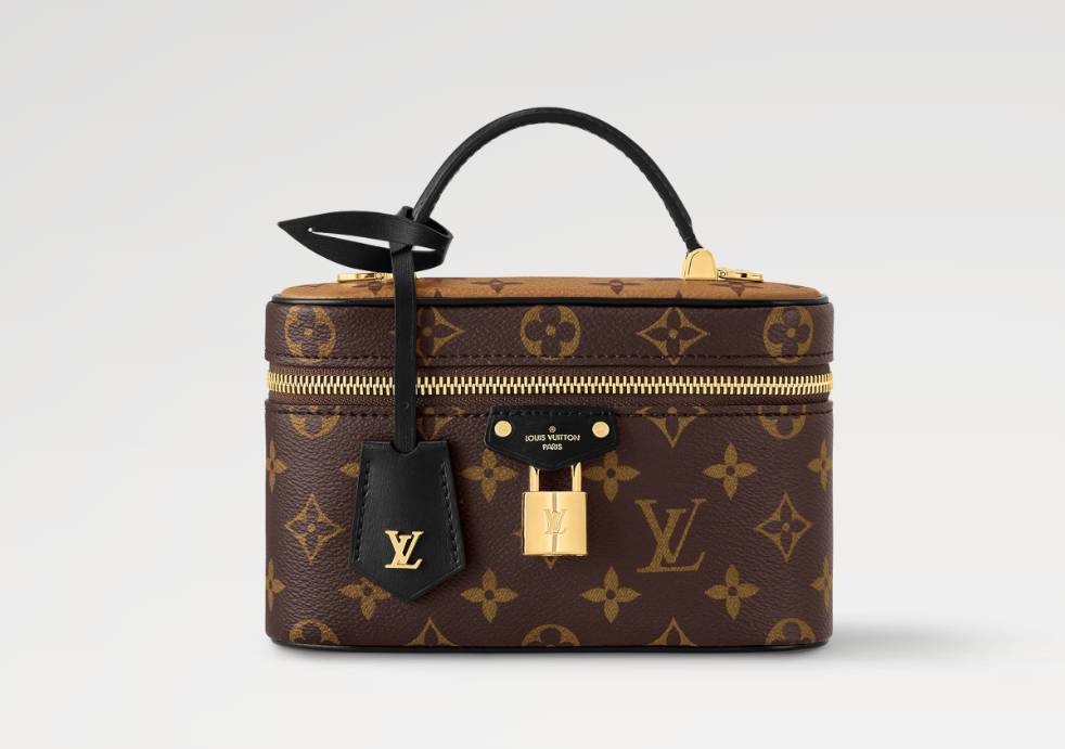 Ava’s Mode Vanity Chain Pouch
