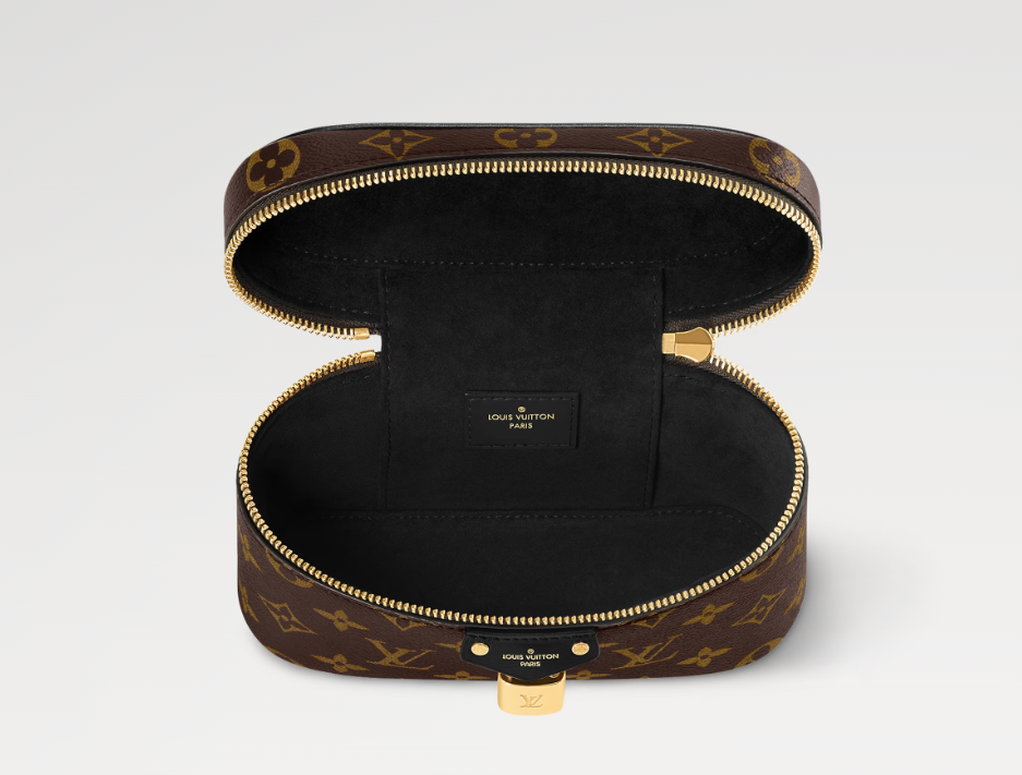 Ava’s Mode Vanity Chain Pouch