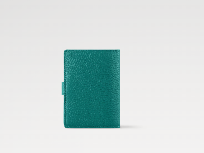 Ava’s Mode Vertical Compact Wallet Emeraude