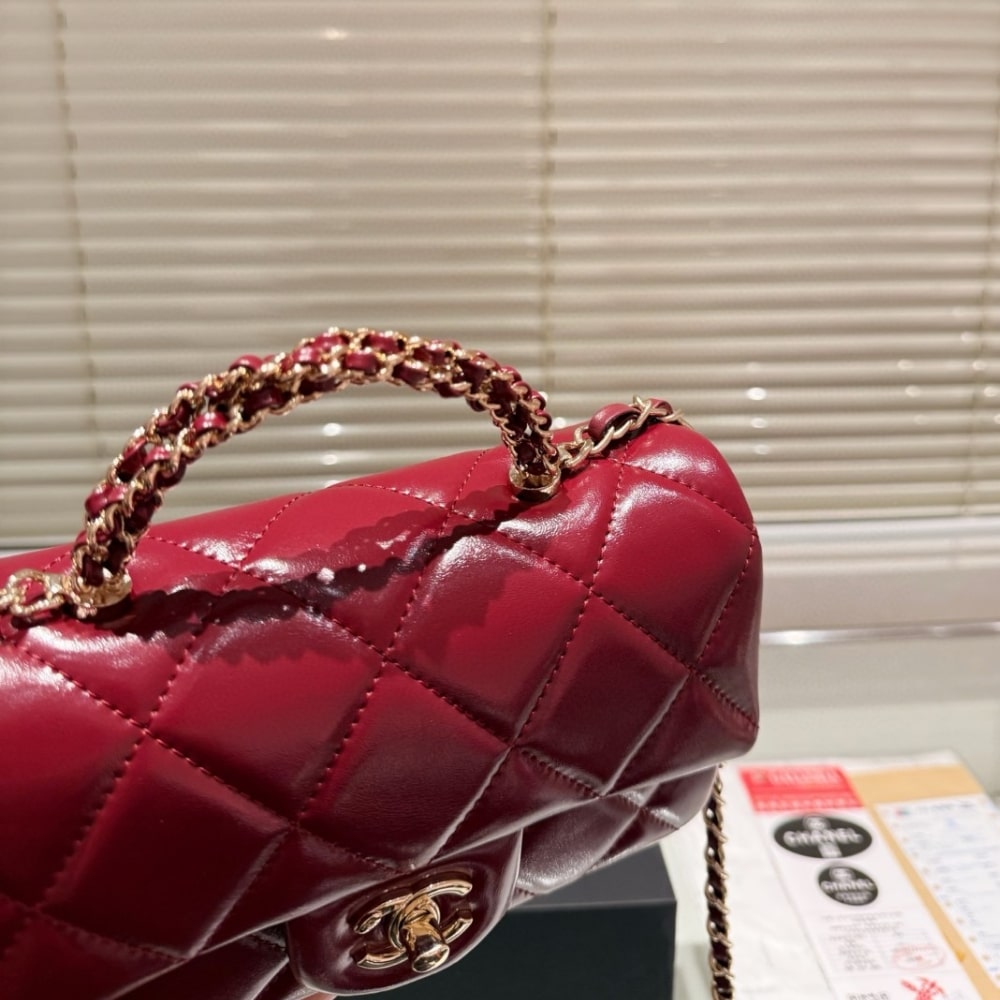 CC CLASSIC MINI FLAP BAG WITH CHAIN IN BURGUNDY 21CM