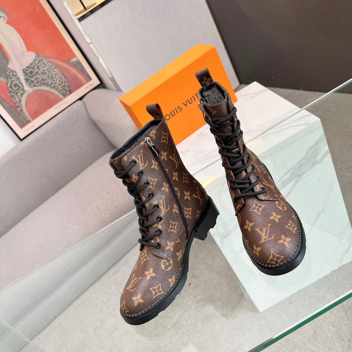 LV Women's Boots 202