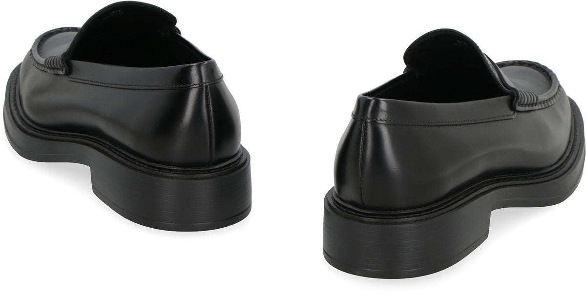 LEATHER LOAFERS