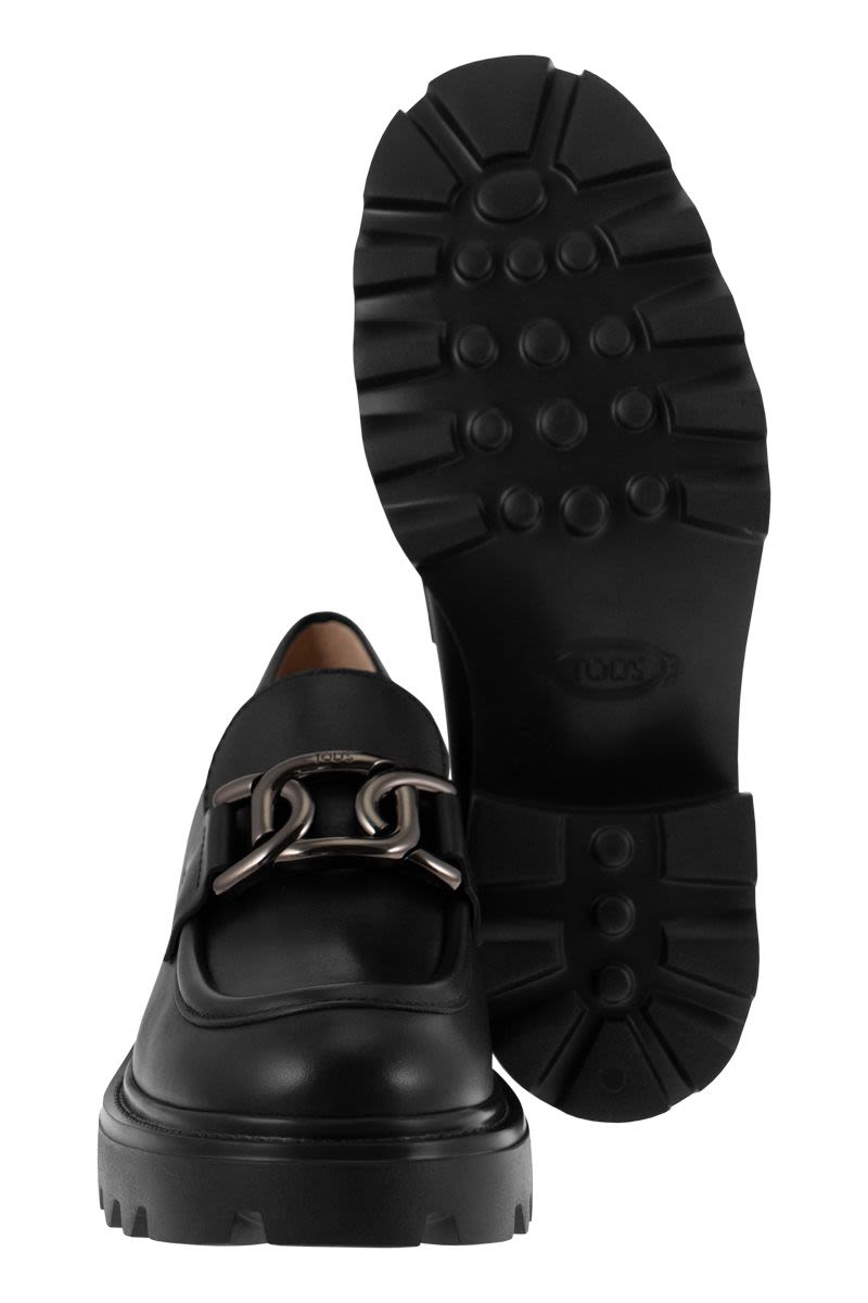 PLATFORM LOGO PLAQUE LOAFERS