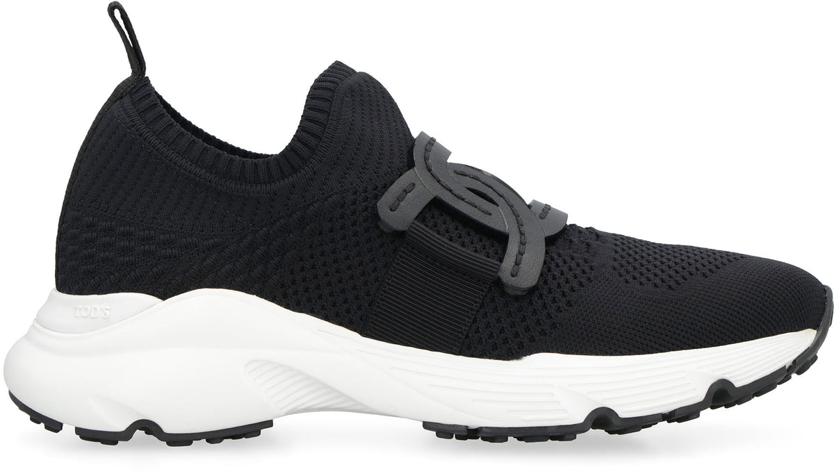 CHAIN LING DETAIL SLIP ON SNEAKERS