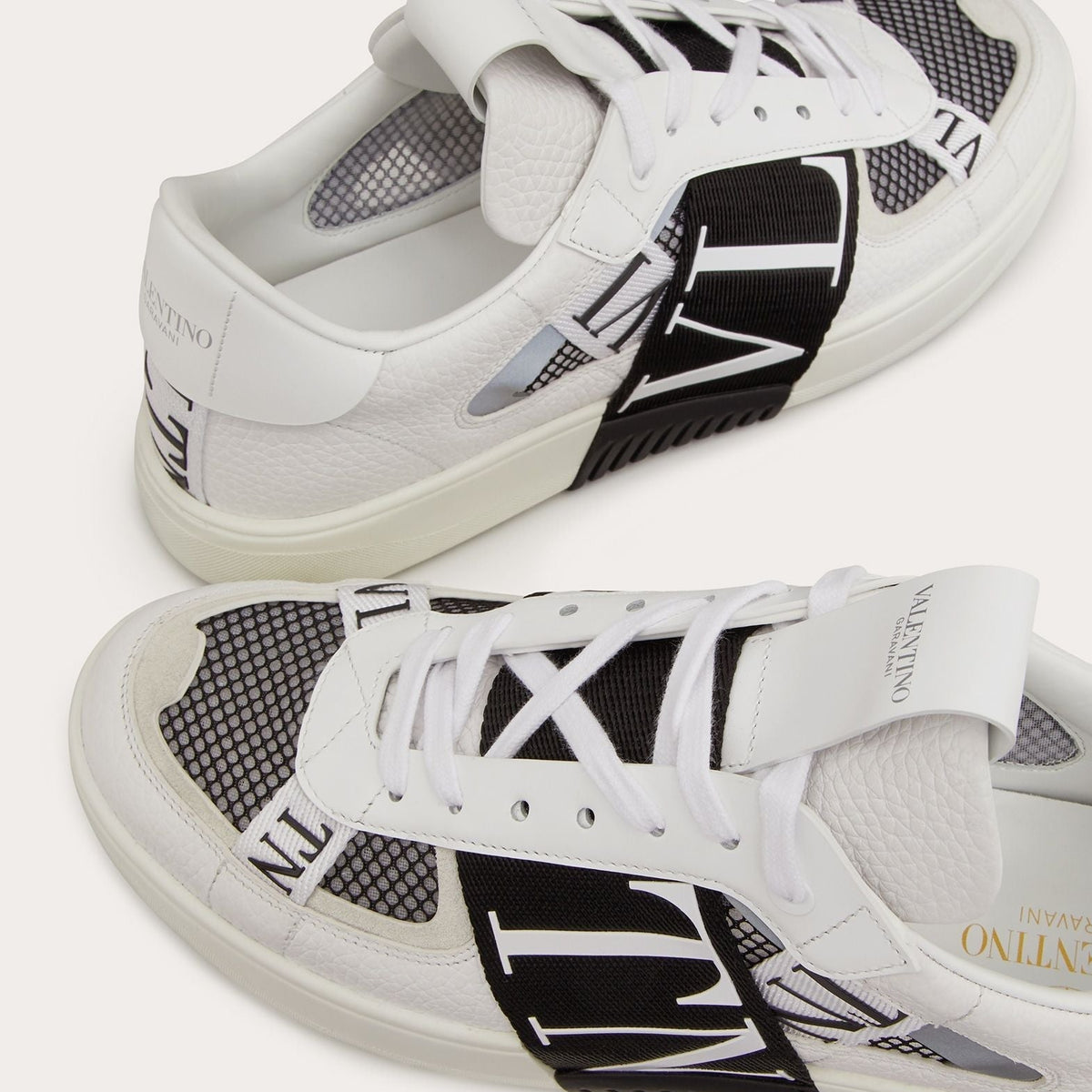 VL7N LOW TOP SNEAKERS IN CALFSKIN