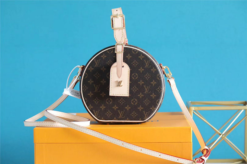 I W Fashion Lu-Vi bags - 8316