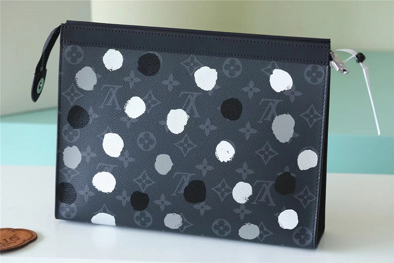 I W Fashion Lu-Vi bags - 8809