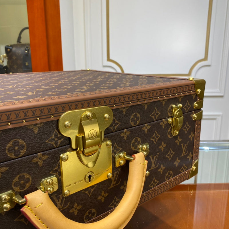 I W Fashion Lu-Vi bags - 9495