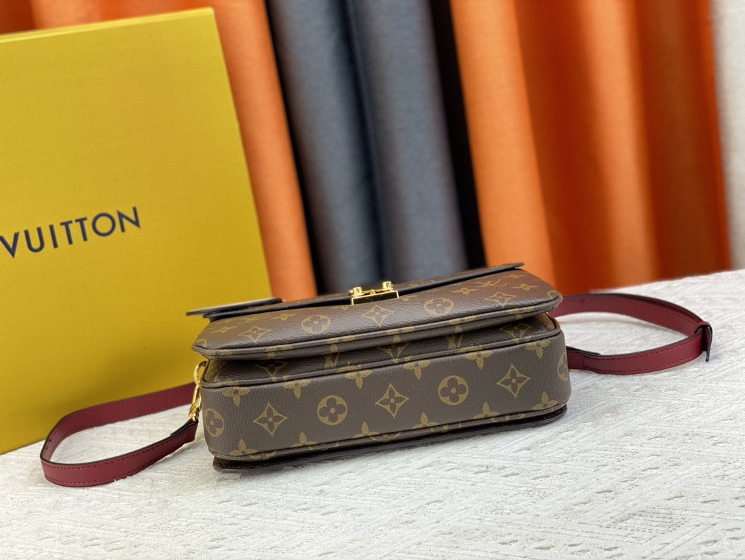 Elite Carryalls