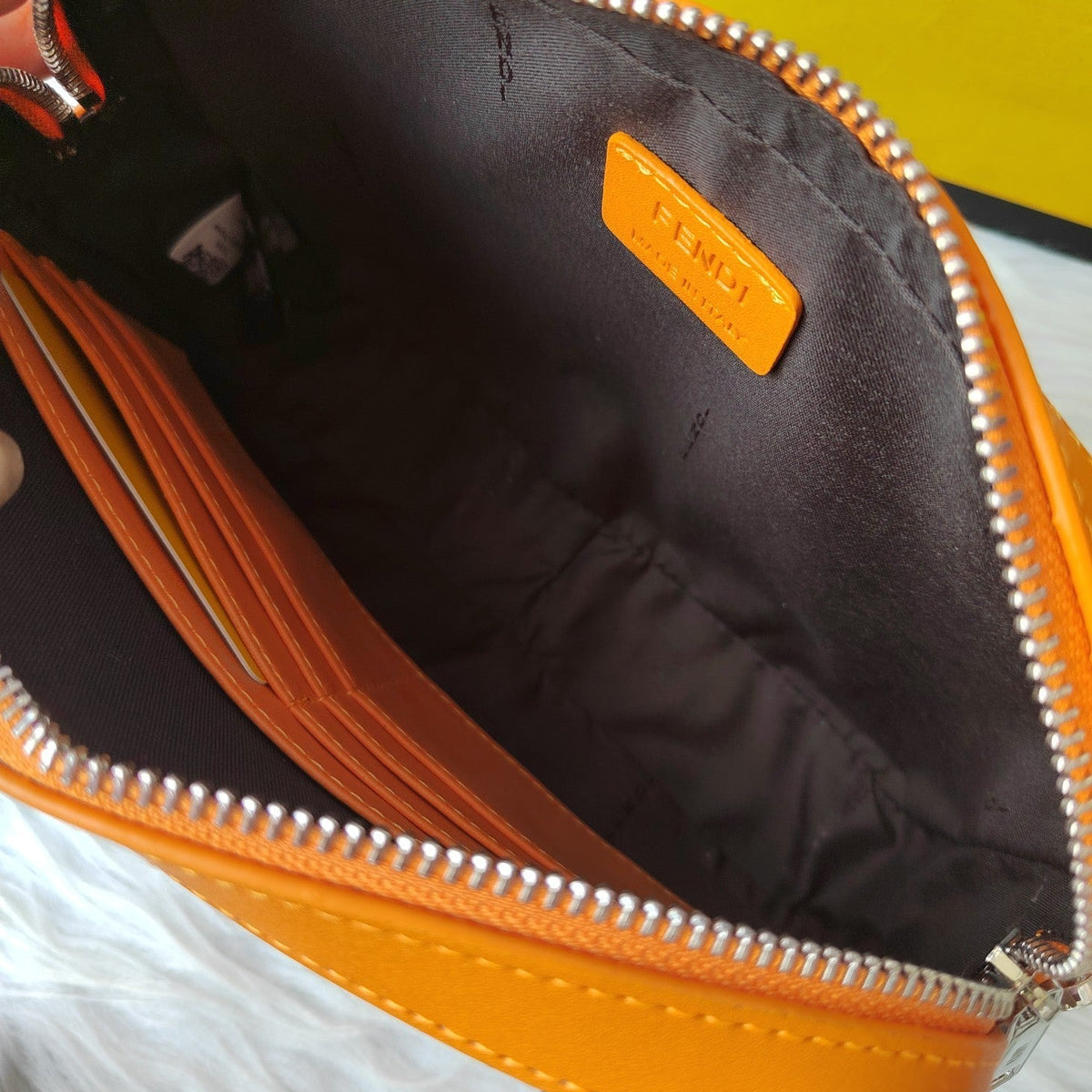 Elite Carryalls