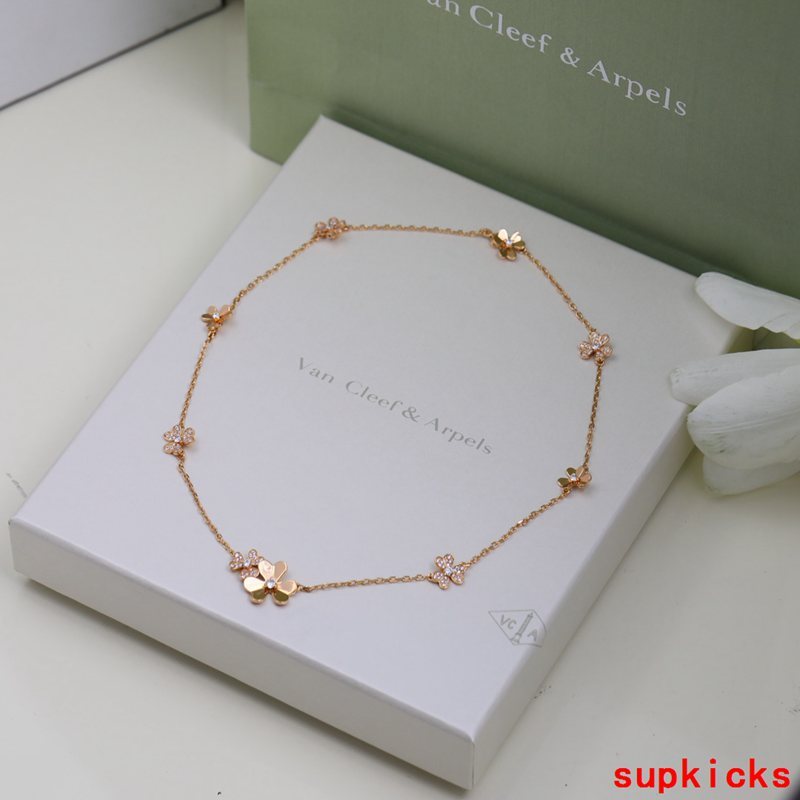 Van Cleef & Arples Jewelry