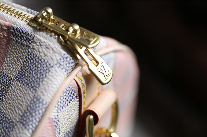 I W Fashion Lu-Vi bags - 8167